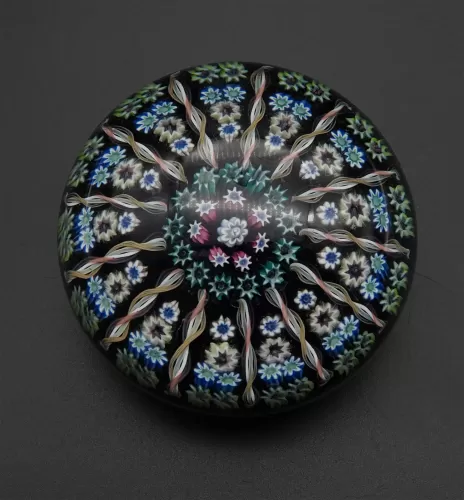 Good Large Size Vasart Paperweight