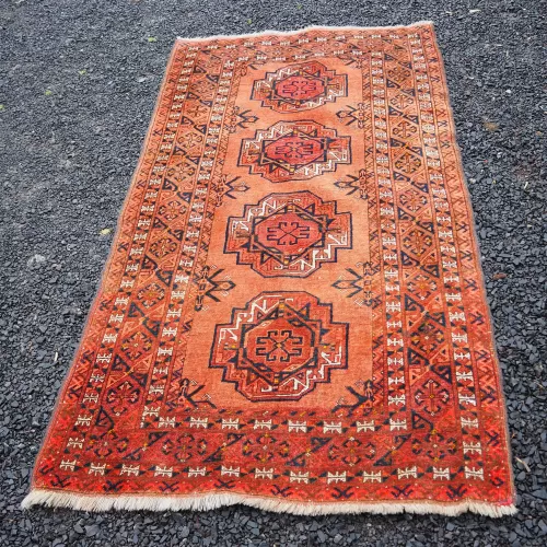 Antique Tekke Turkoman Rug. Nice colours