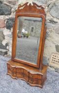 Fine George 2nd Walnut Dressing Mirror