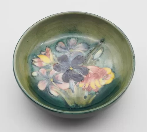 Good Moorcroft Small Dish in Spring Flowers