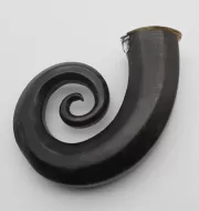 Unusual Shape Scottish Horn Snuff Mull