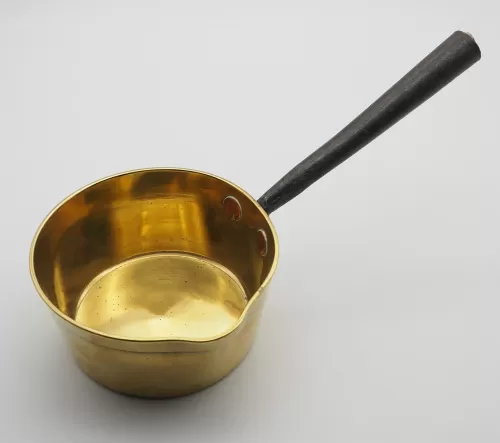 Heavy Georgian Cast Brass Pan 
