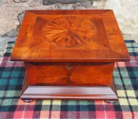 Stunning Walnut & Rosewood Sewing box