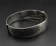 Good Heavy Duty Silver Ladies Braclet