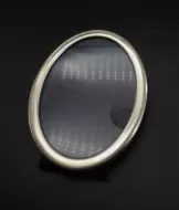 Nice Oval Silver Photo Frame. Sheffield 1994