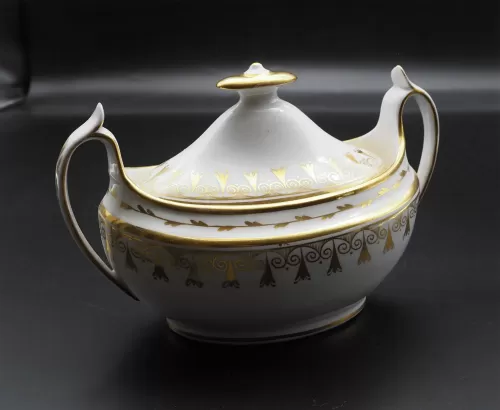 Early 19th Century Porcelain Sugar Bowl & Lid