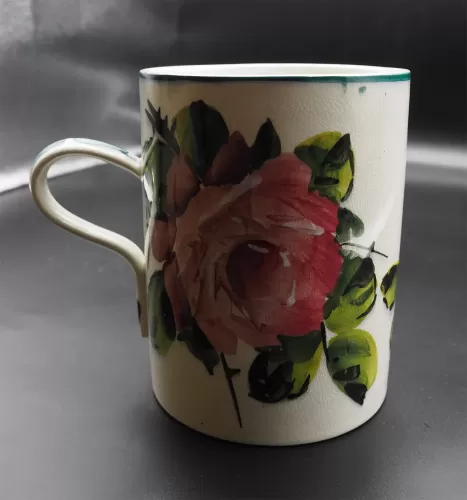 Good Scottish Wemyss Roses Tankard
